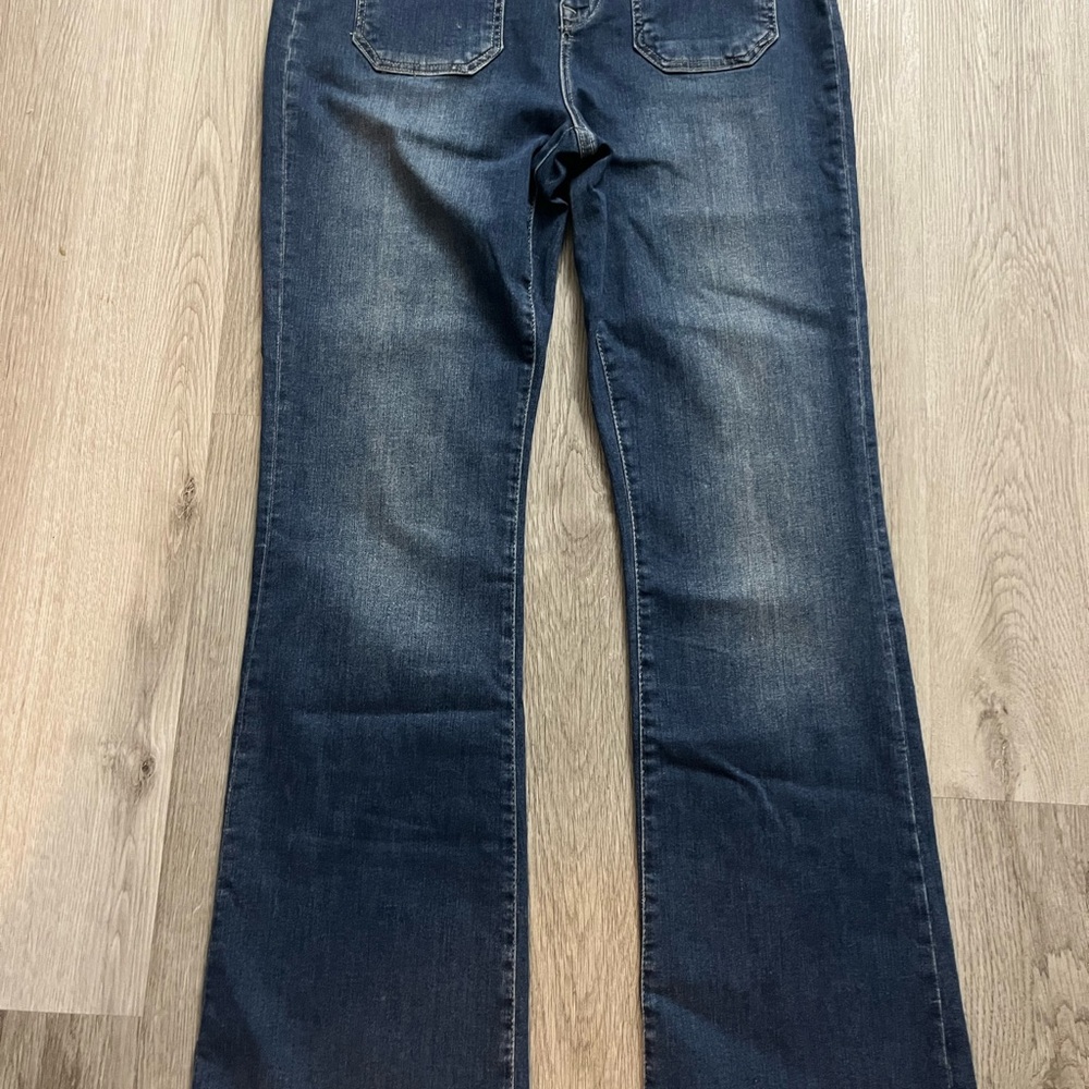 284–New with Tags Stylish Dark Blue Boot Cut Women's Jeans